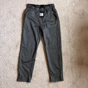 Grey Nike Dri-Fit sweatpants NWT, men’s medium